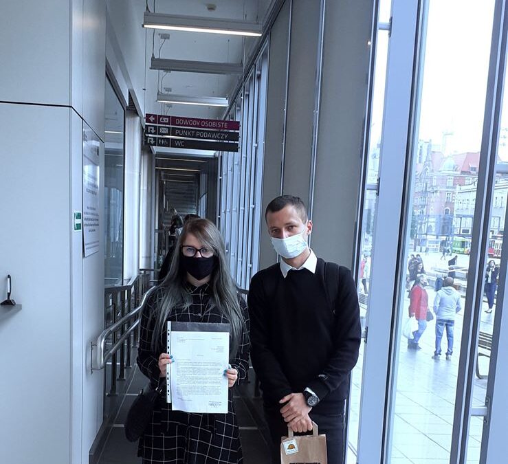 Petycja w sprawie utworzenia kosza-serca na nakrętki w centrum Katowic